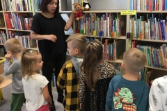 c022fe09-3600-4d4b-a07e-63e7a798f2fc