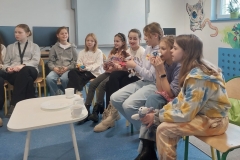 b3b80731-7a25-4f77-9963-de7baf89f0fd